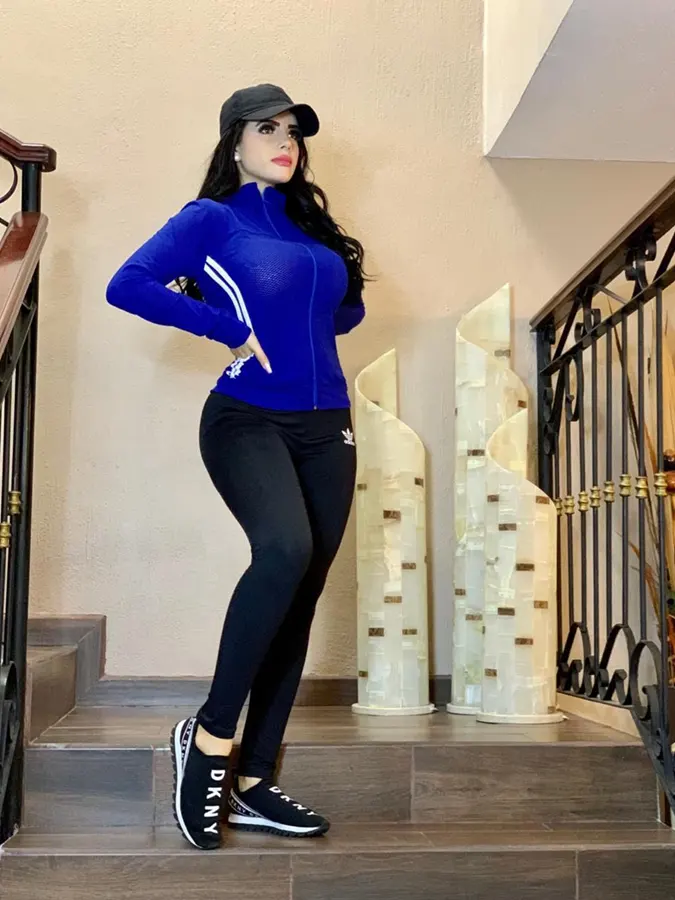 DEPORTIVA MUJER 02